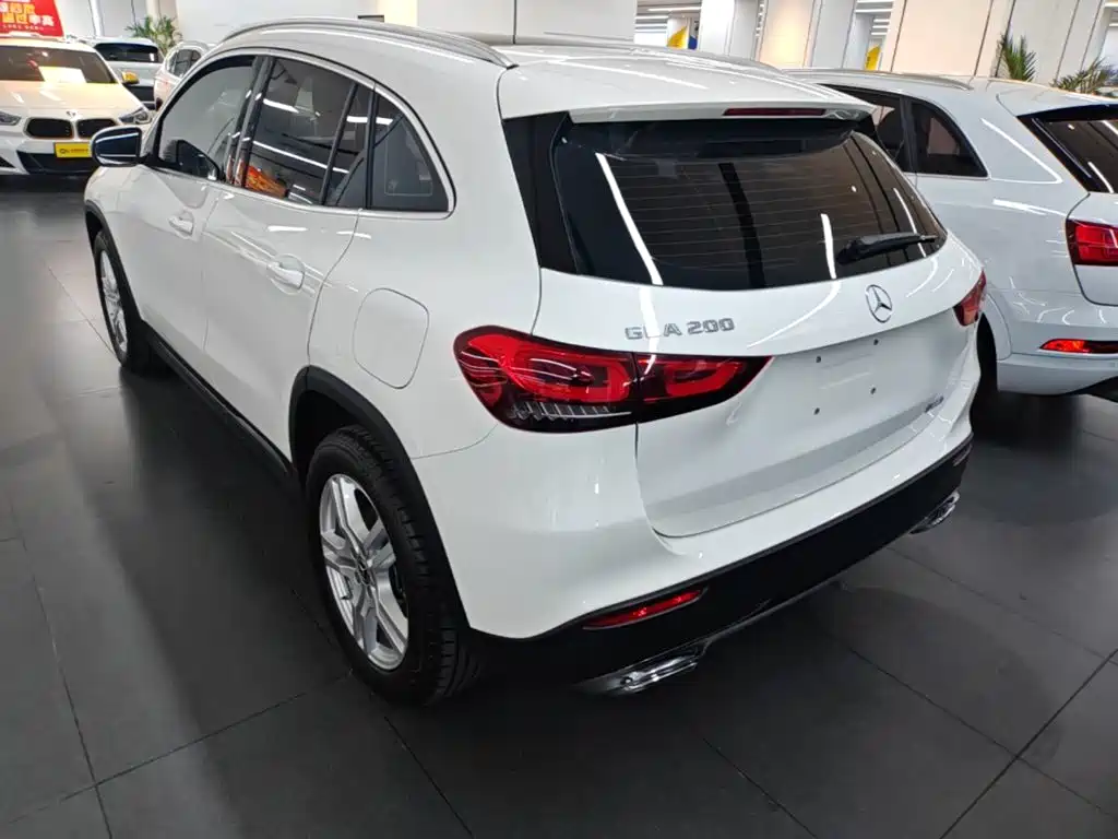 Mercedes-Benz GLA — фото 5