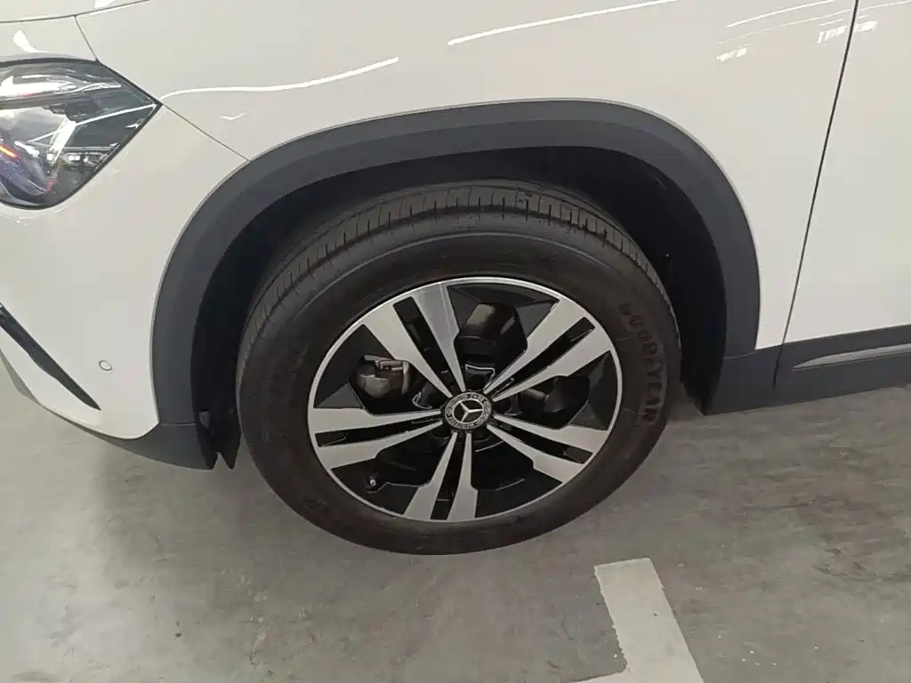 Mercedes-Benz GLA — фото 23