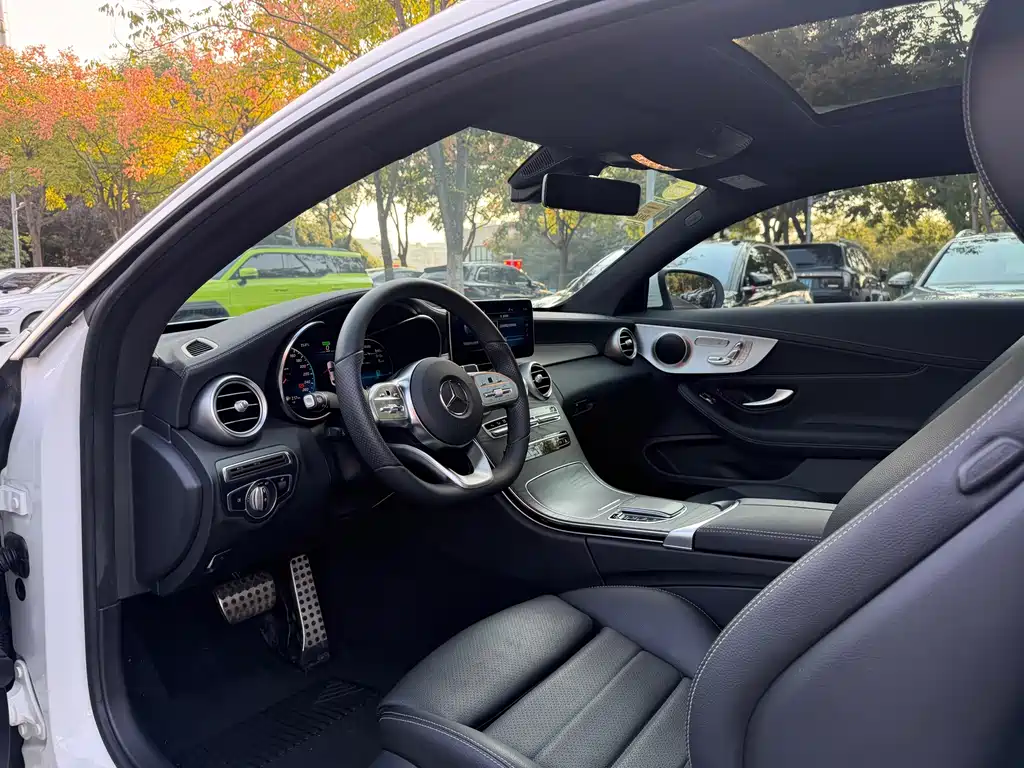 Mercedes-Benz C-Class (Import) — фото 4