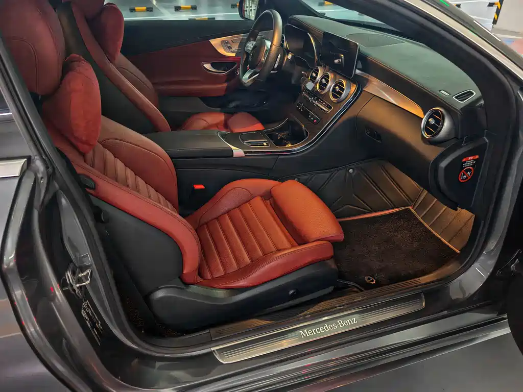 Mercedes-Benz C-Class (Import) — фото 4