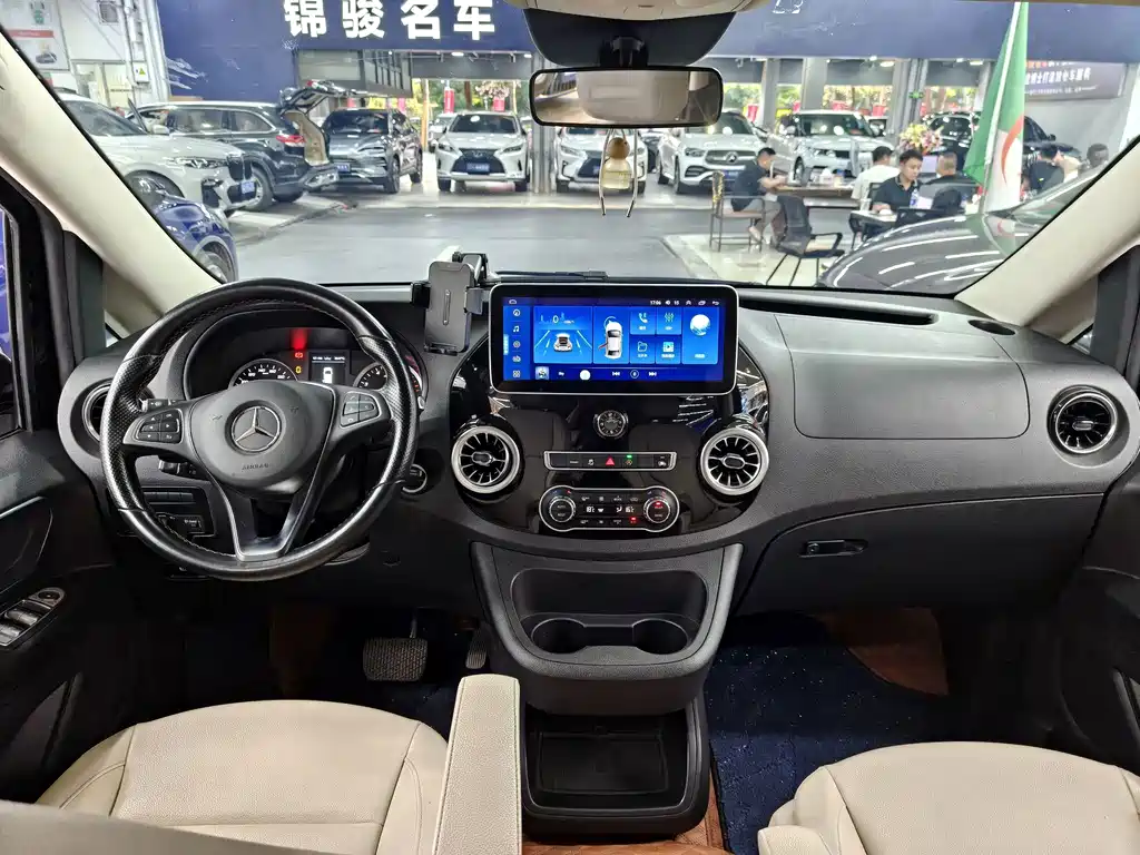 Mercedes-Benz Vito — фото 4