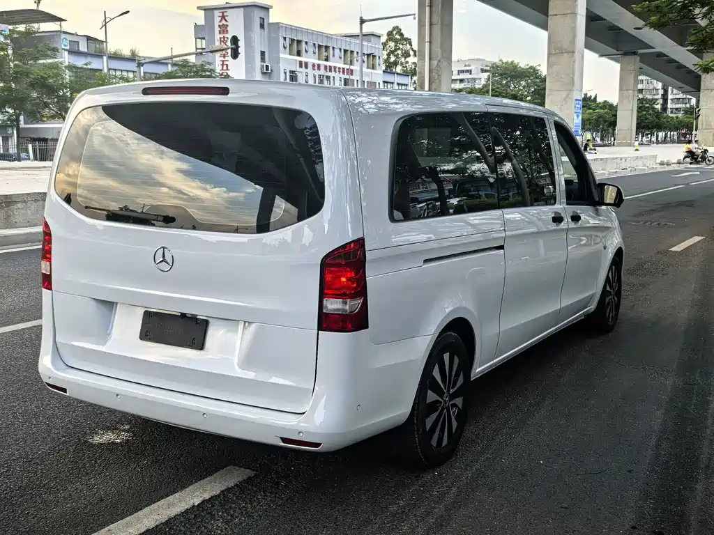 Mercedes-Benz Vito — фото 2