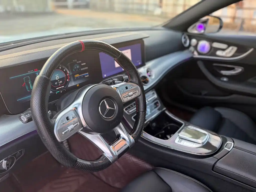 Mercedes-Benz E-Class (Import) — фото 7