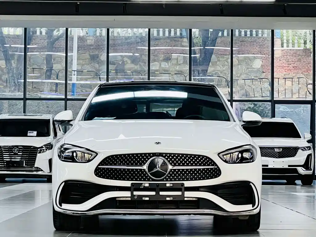 Mercedes-Benz C-Class — фото 2