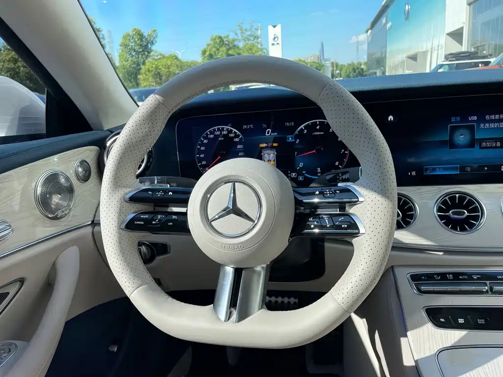 Mercedes-Benz E-Class (Import) — фото 11