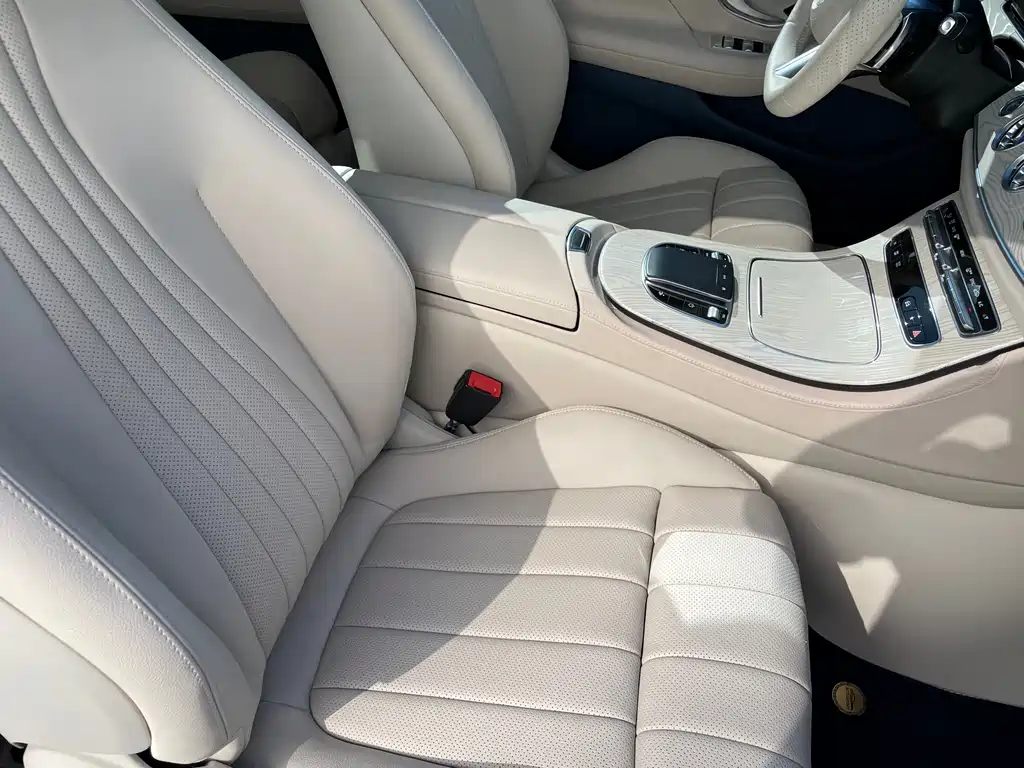 Mercedes-Benz E-Class (Import) — фото 18