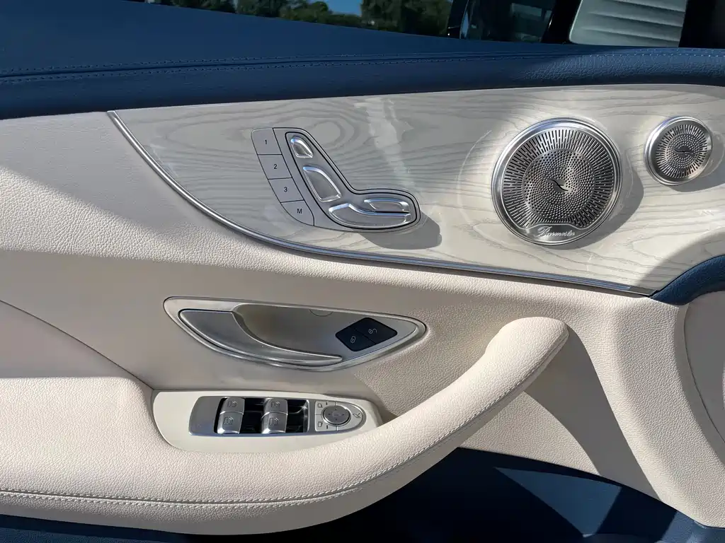 Mercedes-Benz E-Class (Import) — фото 8