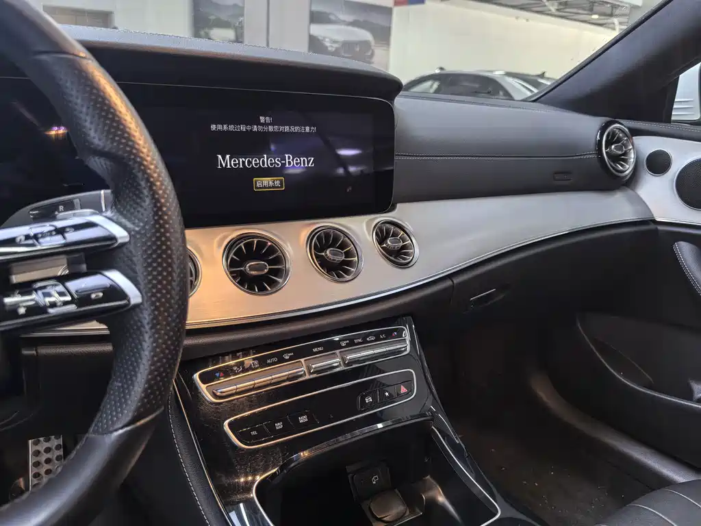Mercedes-Benz E-Class (Import) — фото 10