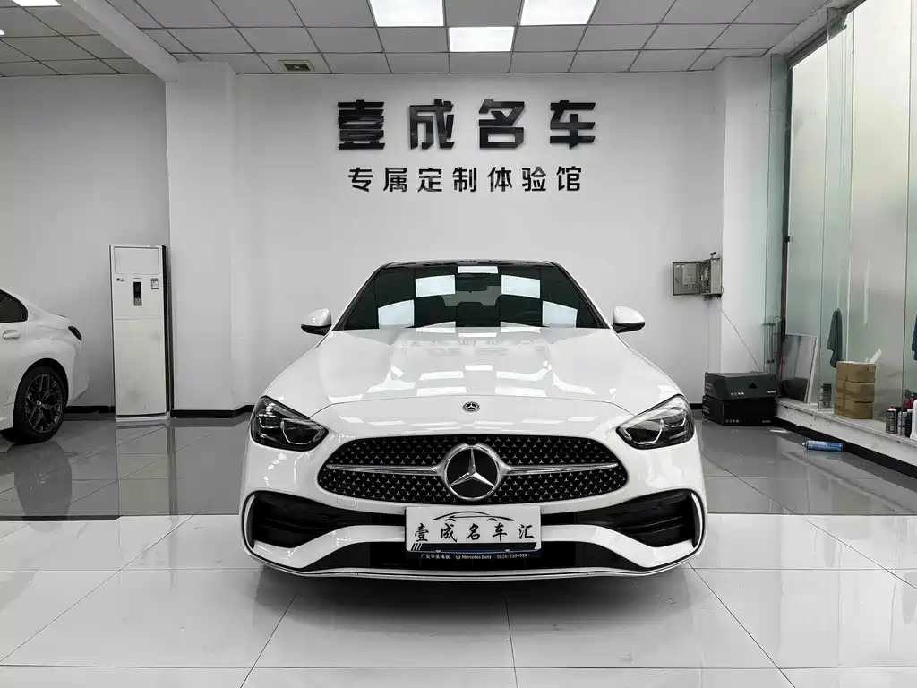 Mercedes-Benz C-Class — фото 2