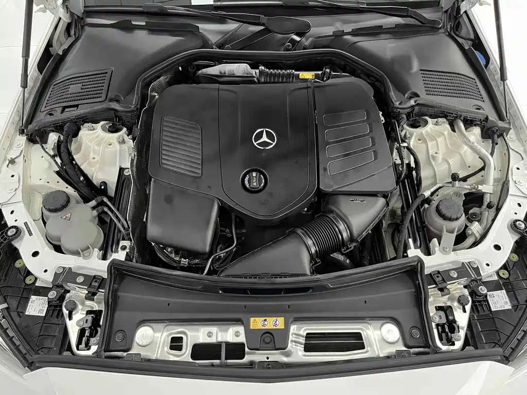 Mercedes-Benz C-Class — фото 21