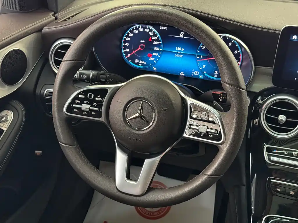 Mercedes-Benz GLC — фото 14