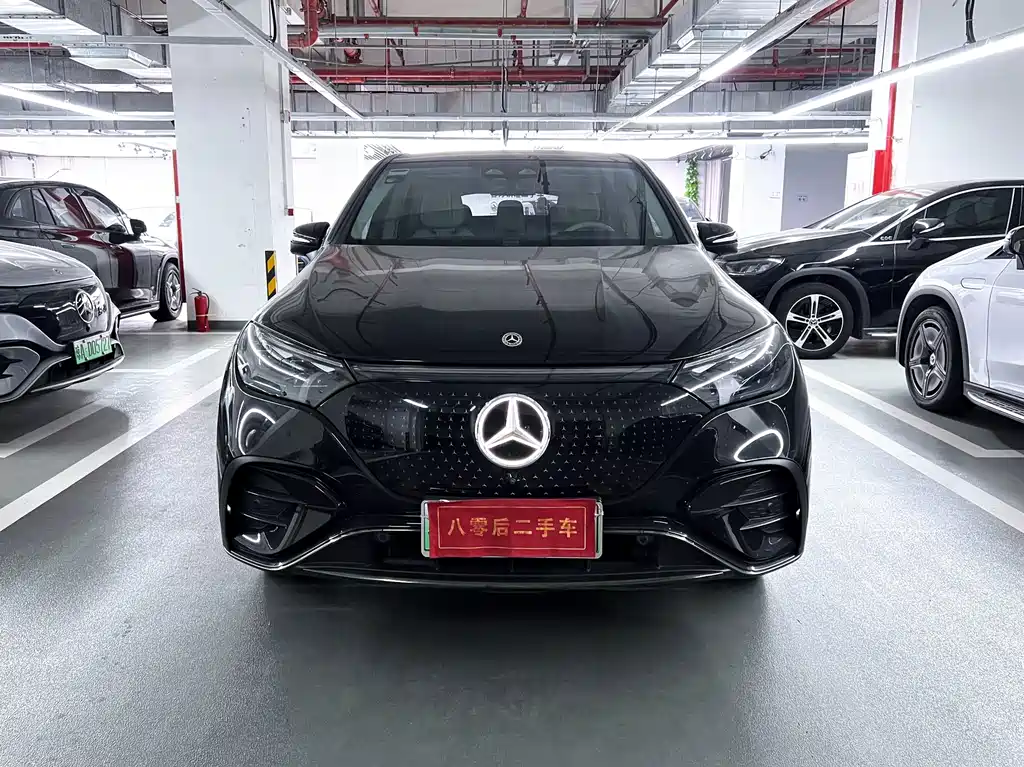 Mercedes-Benz EQE SUV — фото 3
