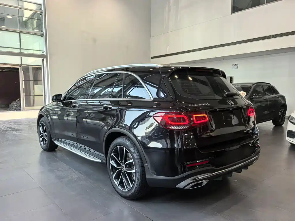 Mercedes-Benz GLC — фото 15