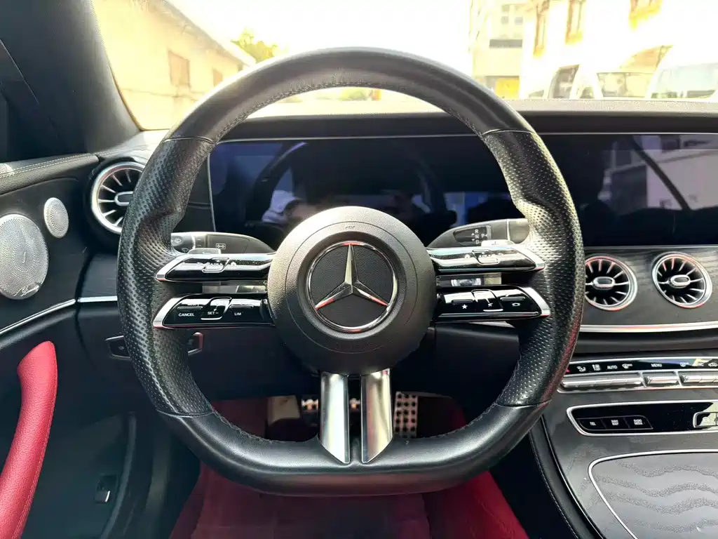 Mercedes-Benz E-Class (Import) — фото 7