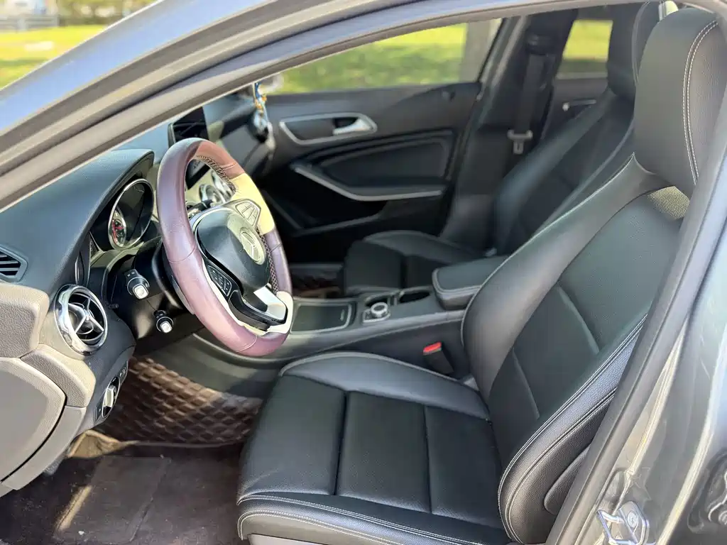 Mercedes-Benz GLA — фото 9