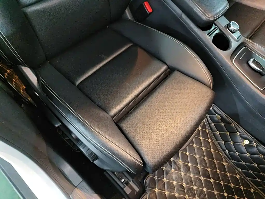 Mercedes-Benz GLA — фото 25