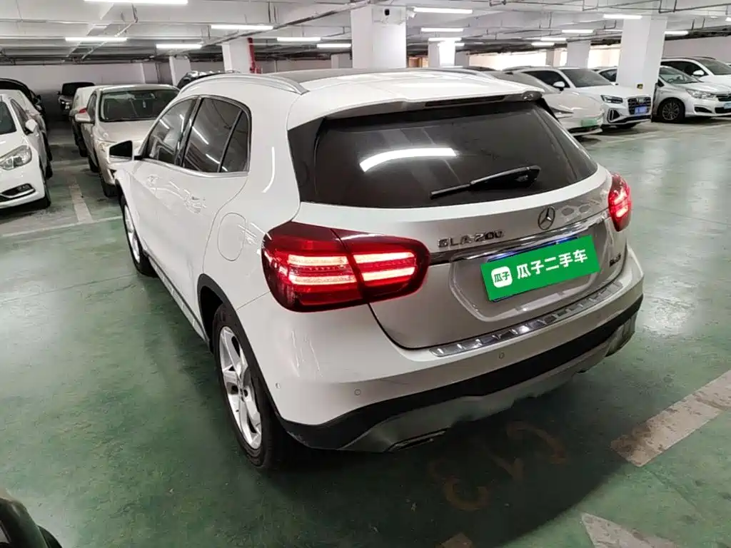 Mercedes-Benz GLA — фото 5