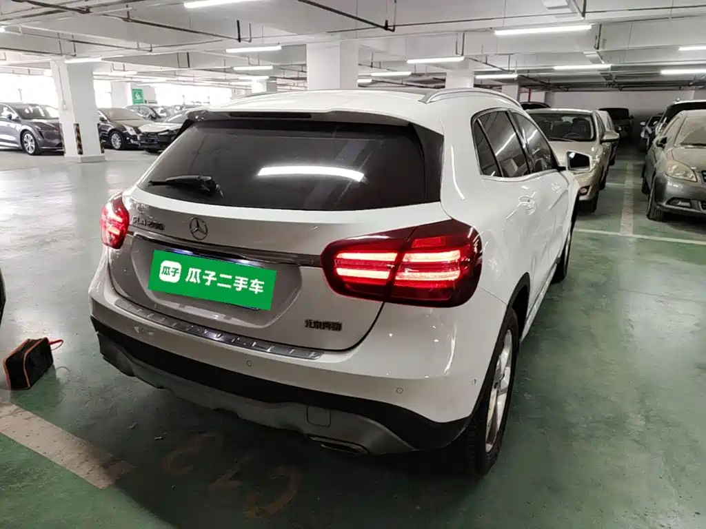 Mercedes-Benz GLA — фото 7