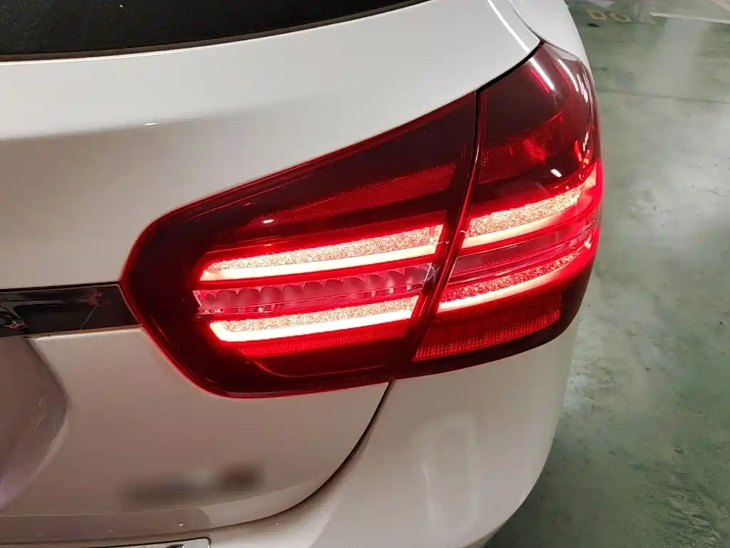 Mercedes-Benz GLA — фото 8
