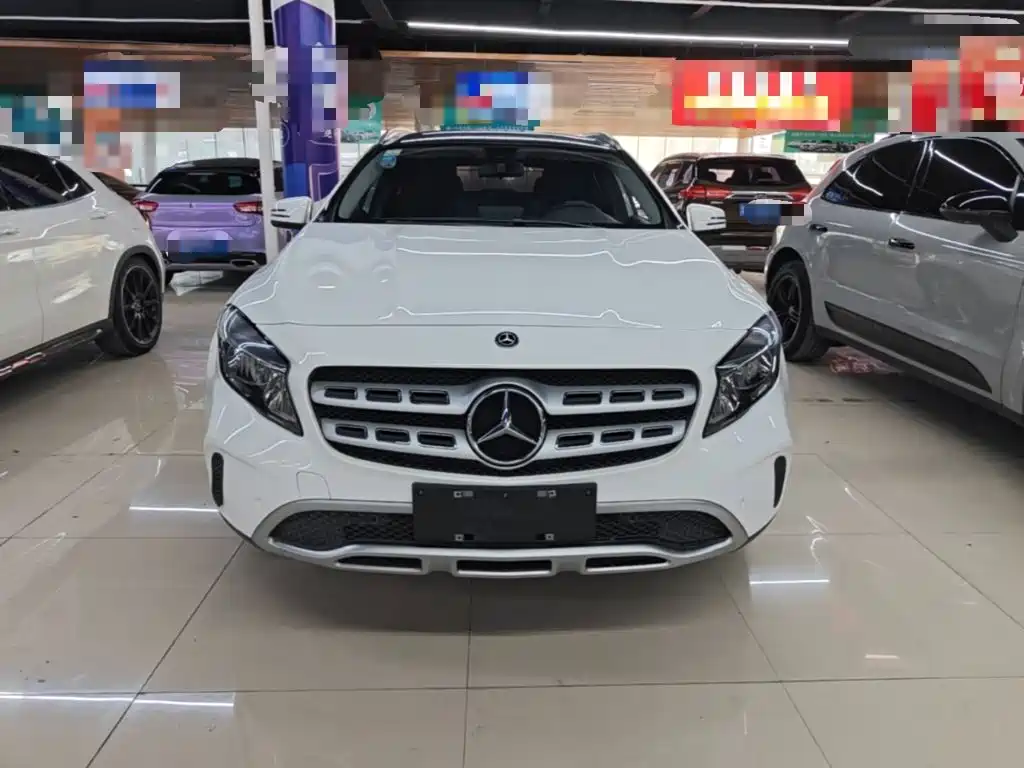 Mercedes-Benz GLA — фото 3