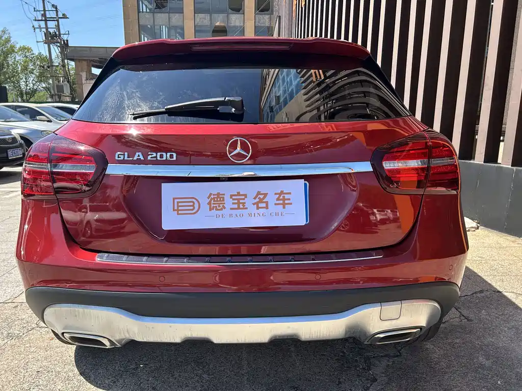Mercedes-Benz GLA — фото 10