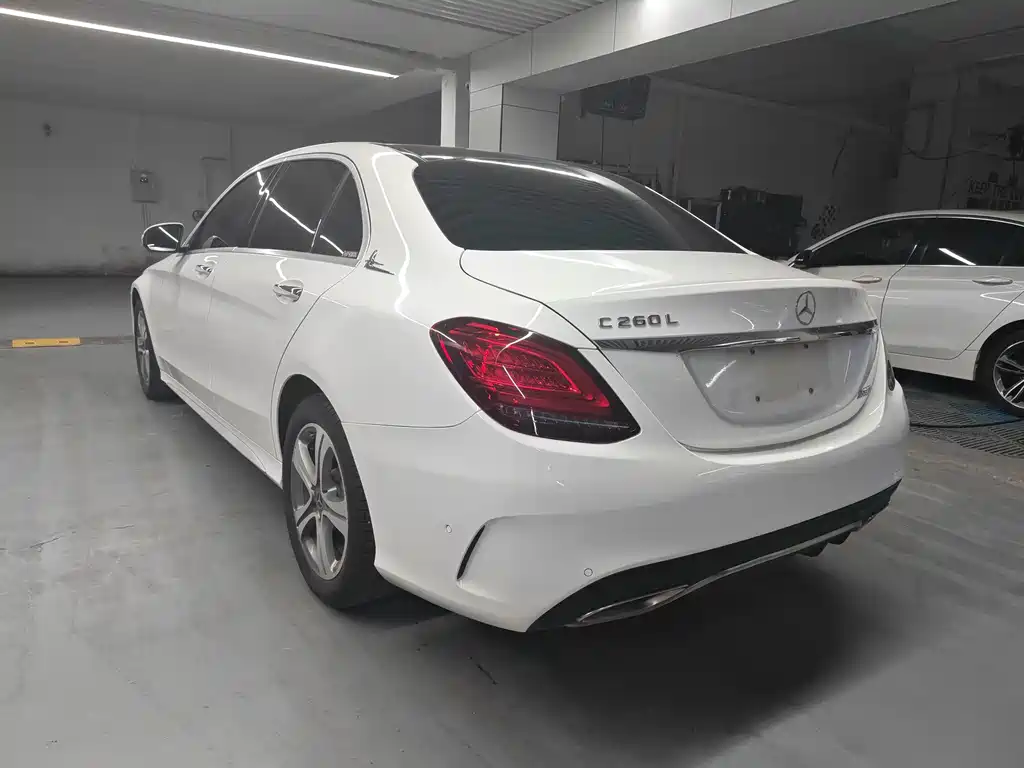 Mercedes-Benz C-Class — фото 13