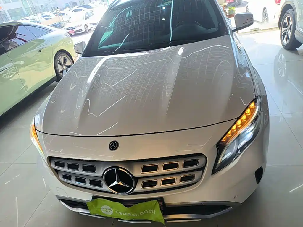 Mercedes-Benz GLA — фото 3