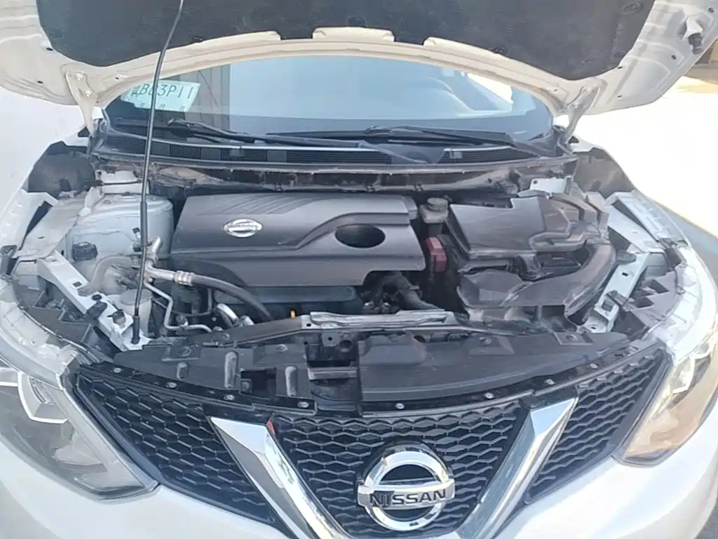 Nissan Qashqai — фото 20