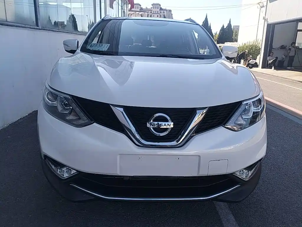 Nissan Qashqai — фото 3