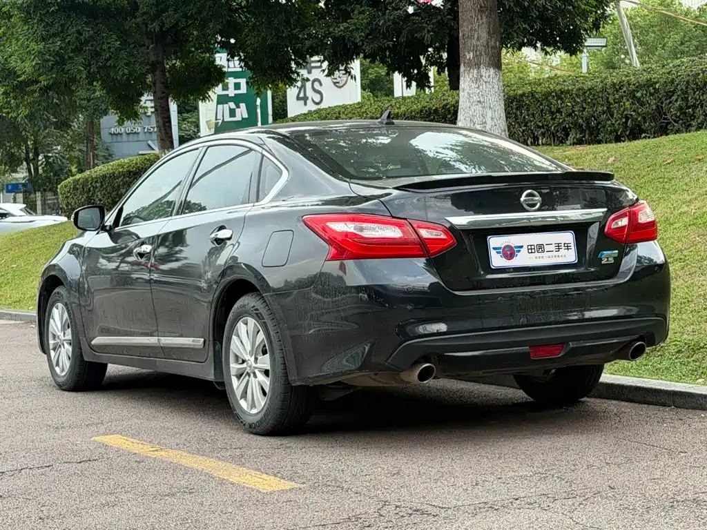 Nissan Teana — фото 4