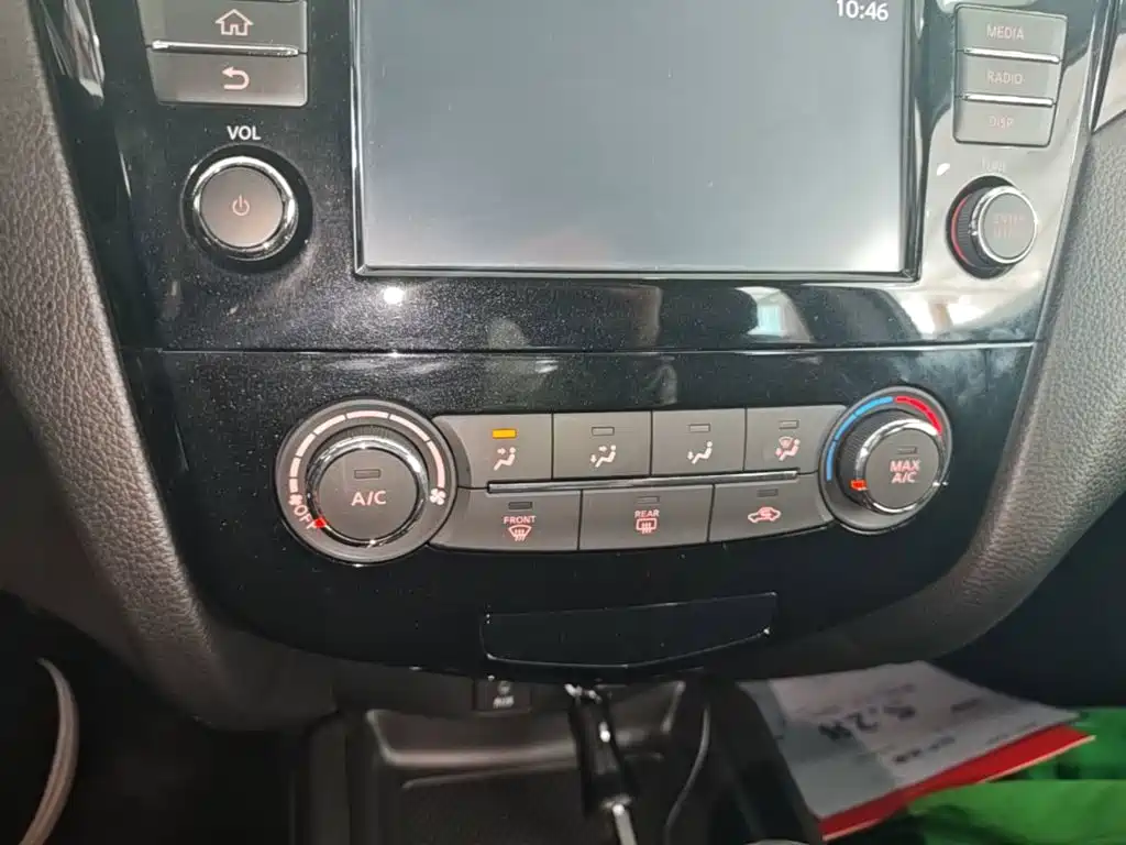 Nissan Qashqai — фото 13