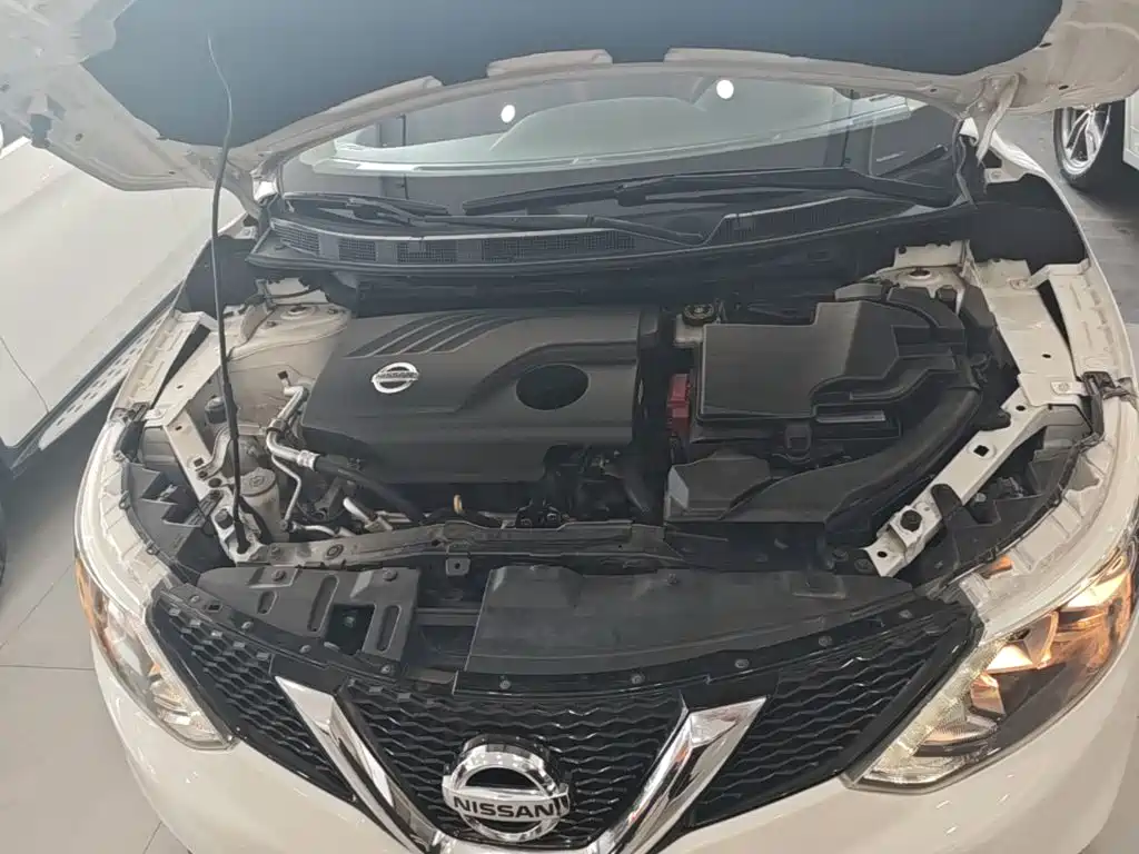 Nissan Qashqai — фото 20
