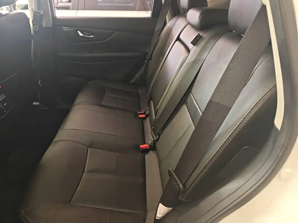 Nissan X-Trail — фото 17