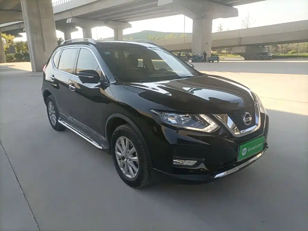 Nissan X-Trail — фото 4