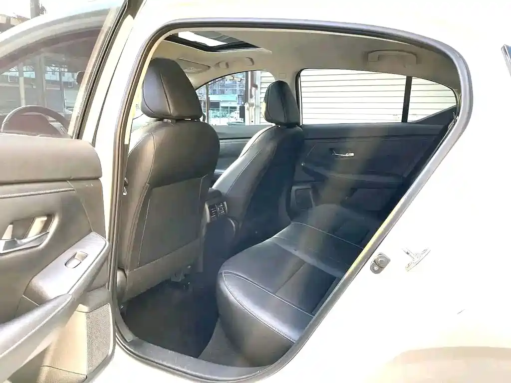 Nissan Sylphy — фото 10