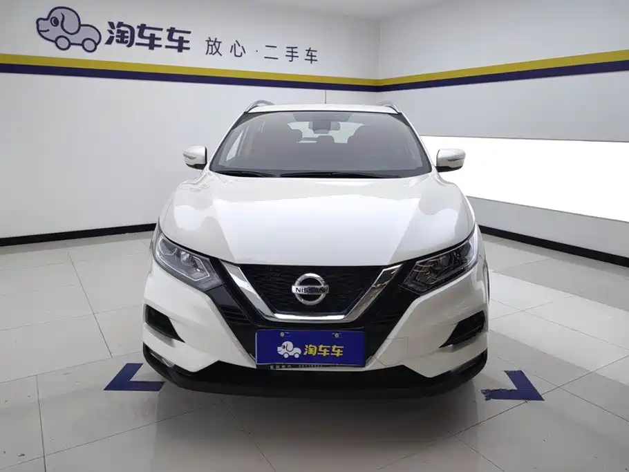 Nissan Qashqai — фото 2