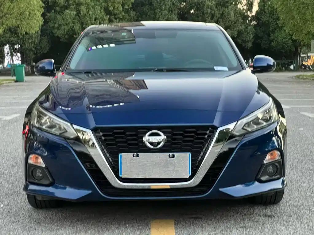 Nissan Teana — фото 2