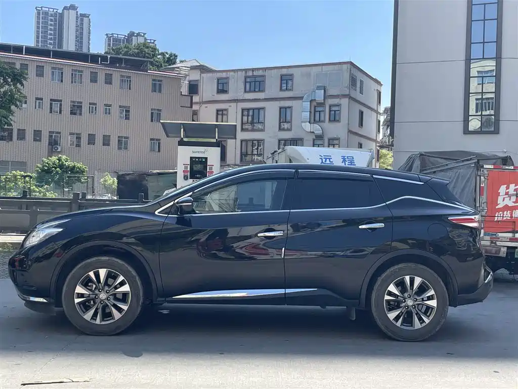 Nissan Murano — фото 3