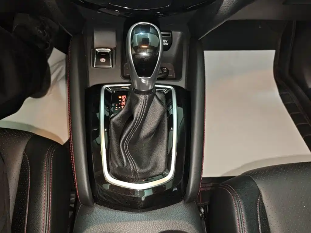 Nissan Qashqai — фото 14