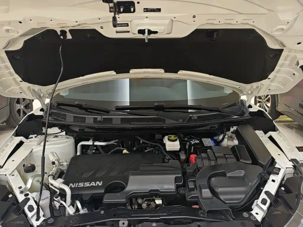 Nissan Qashqai — фото 20