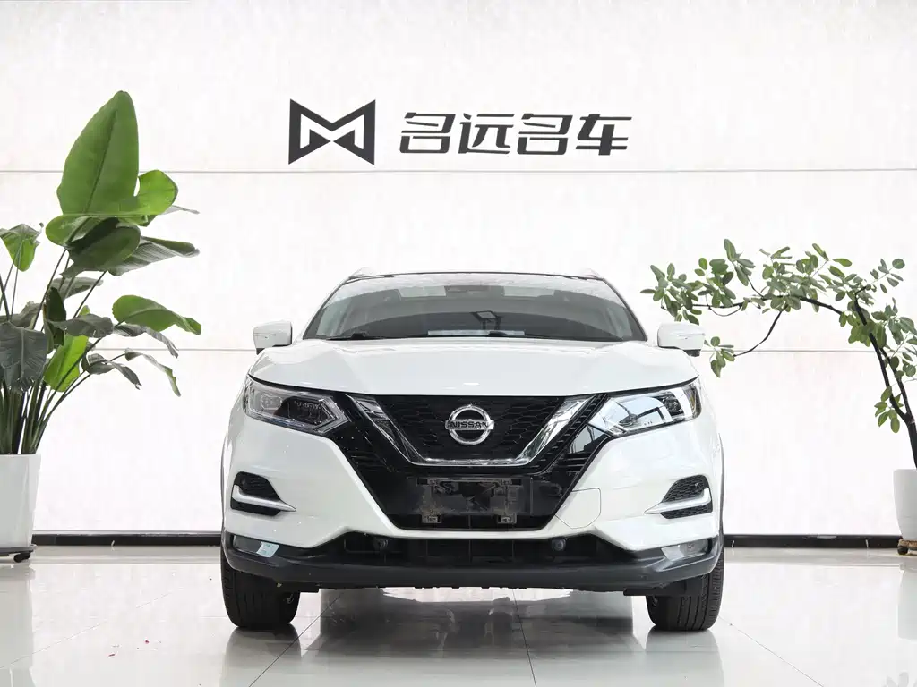 Nissan Qashqai — фото 2