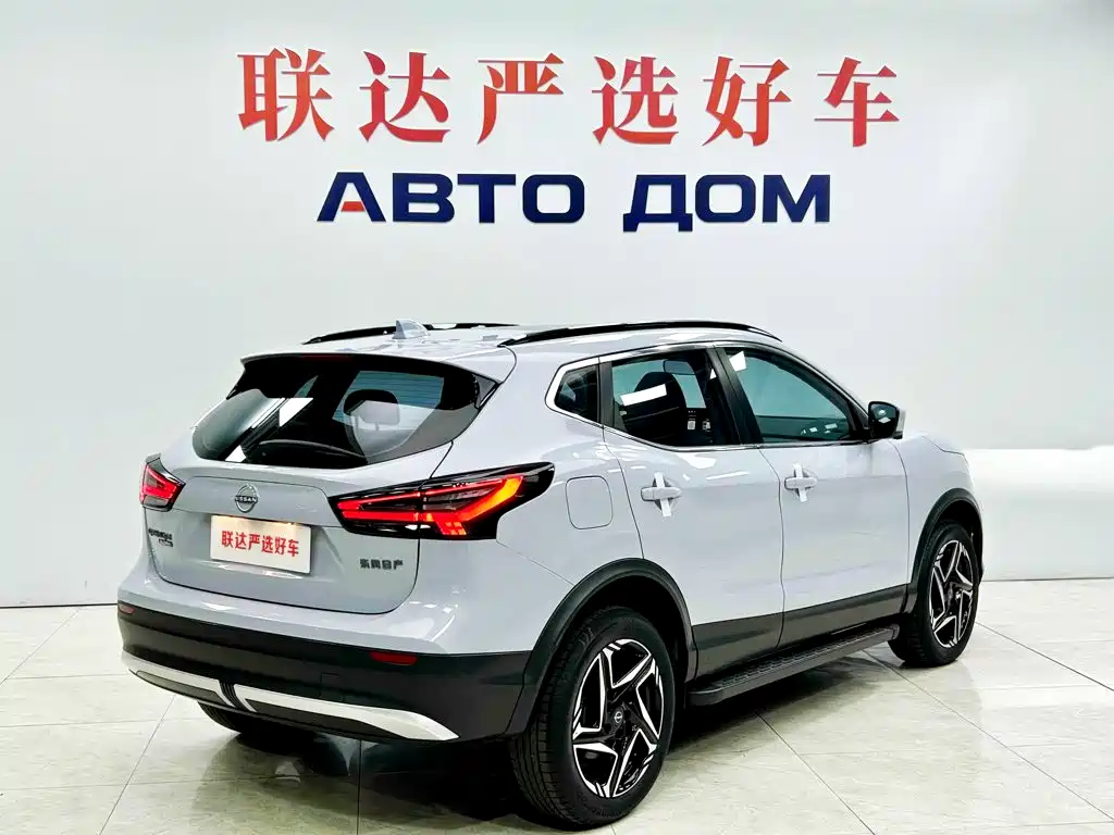 Nissan Qashqai — фото 6