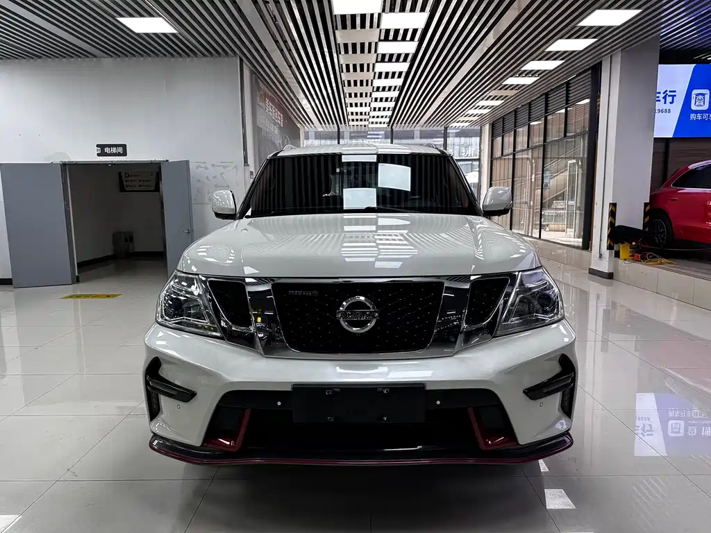 Nissan Patrol — фото 2
