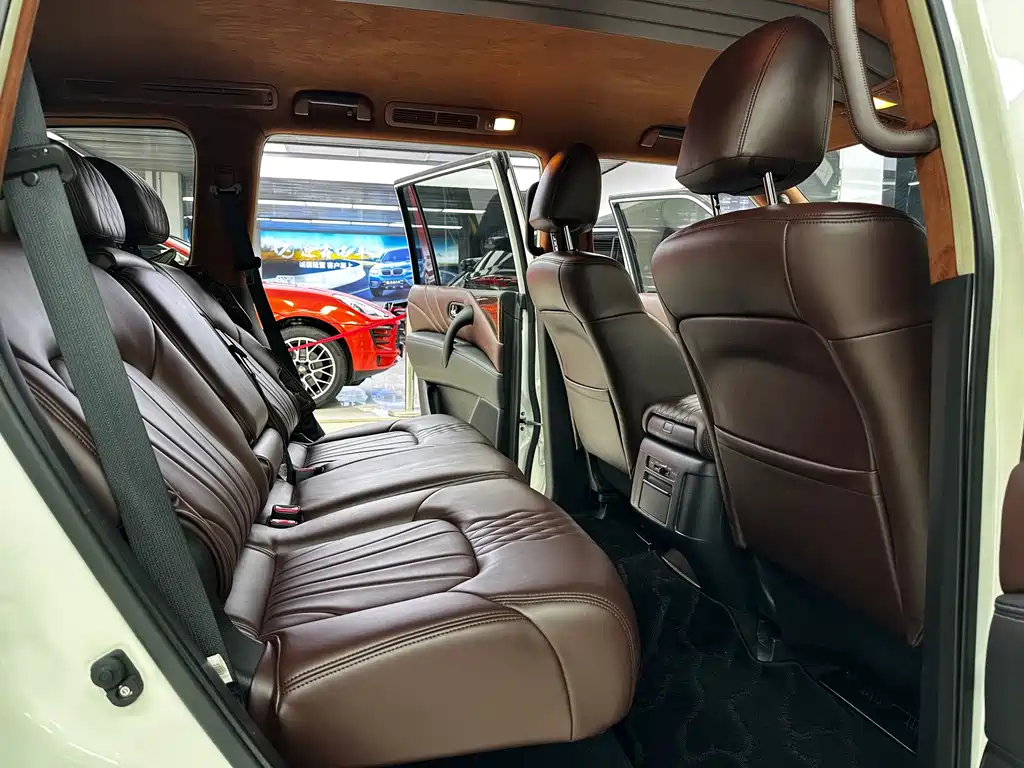 Nissan Patrol — фото 11