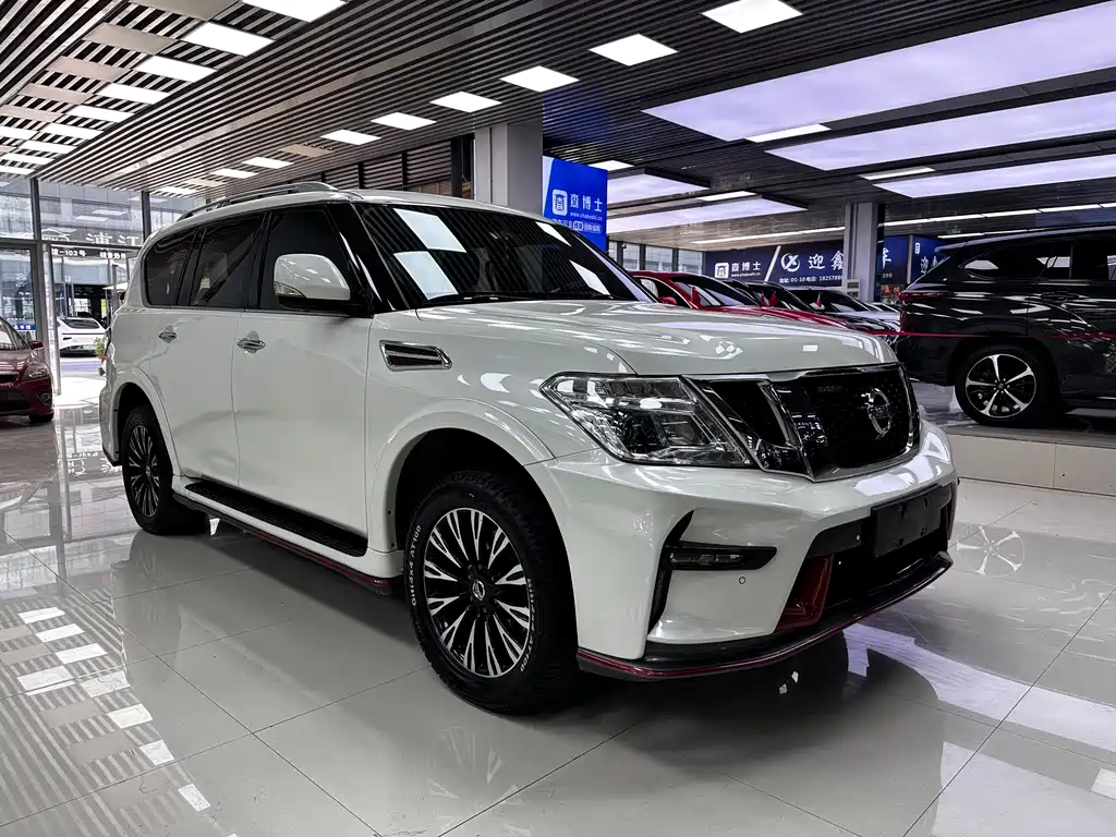 Nissan Patrol — фото 3