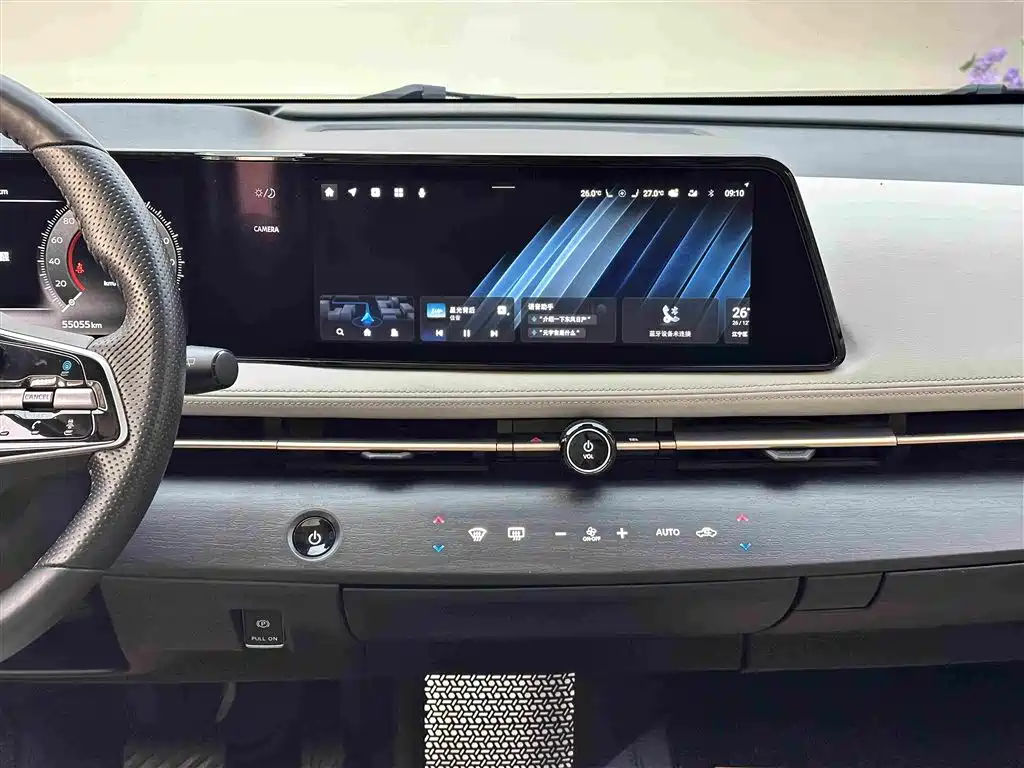 Nissan Ariya — фото 17