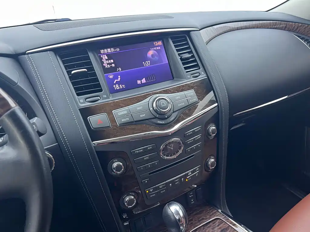 Nissan Patrol — фото 19