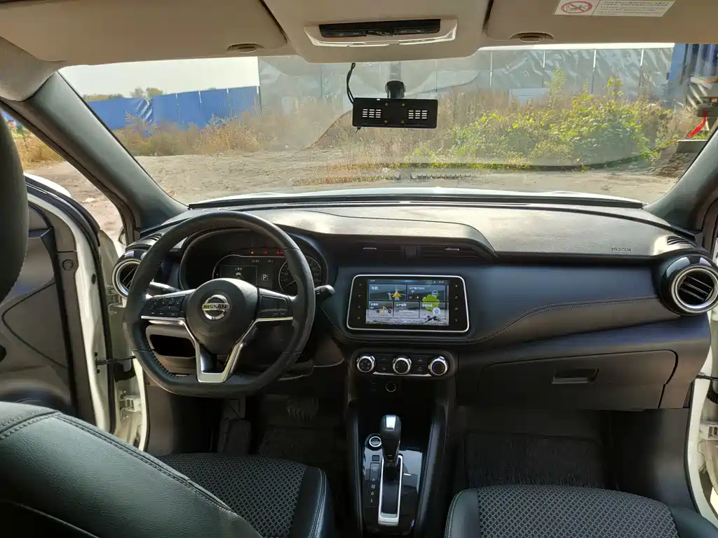 Nissan Kicks — фото 17