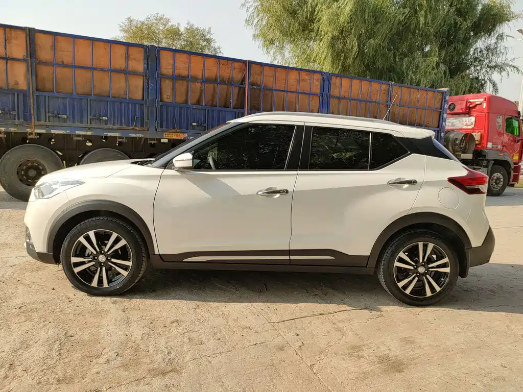 Nissan Kicks — фото 10