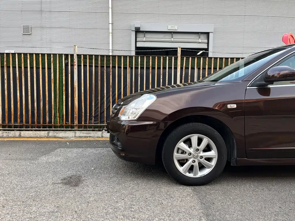 Nissan Sylphy — фото 4
